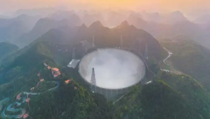 “中国天眼”，看见更远星河（科技自立自强）