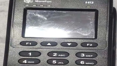 魔方POS机人工客服热线电话是多少？